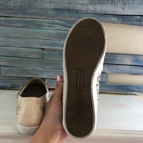 Solesensibility laser cut out slip one sz: 6 - Picture 7 of 8